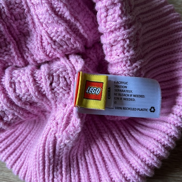 Adult LEGO Minifigure Patch Beanie Hat - LEGO Collection x Target - Picture 3 of 3